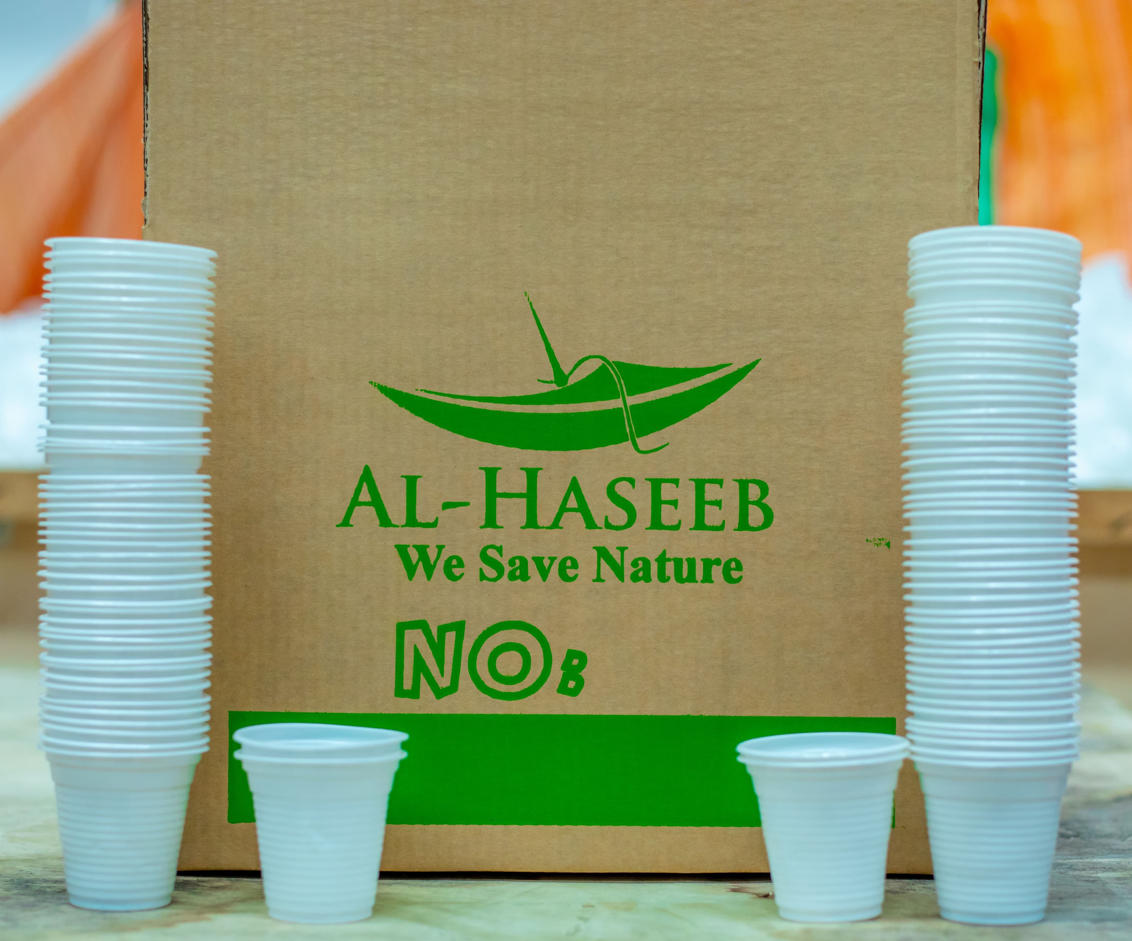 Al Haseeb disposable tableware